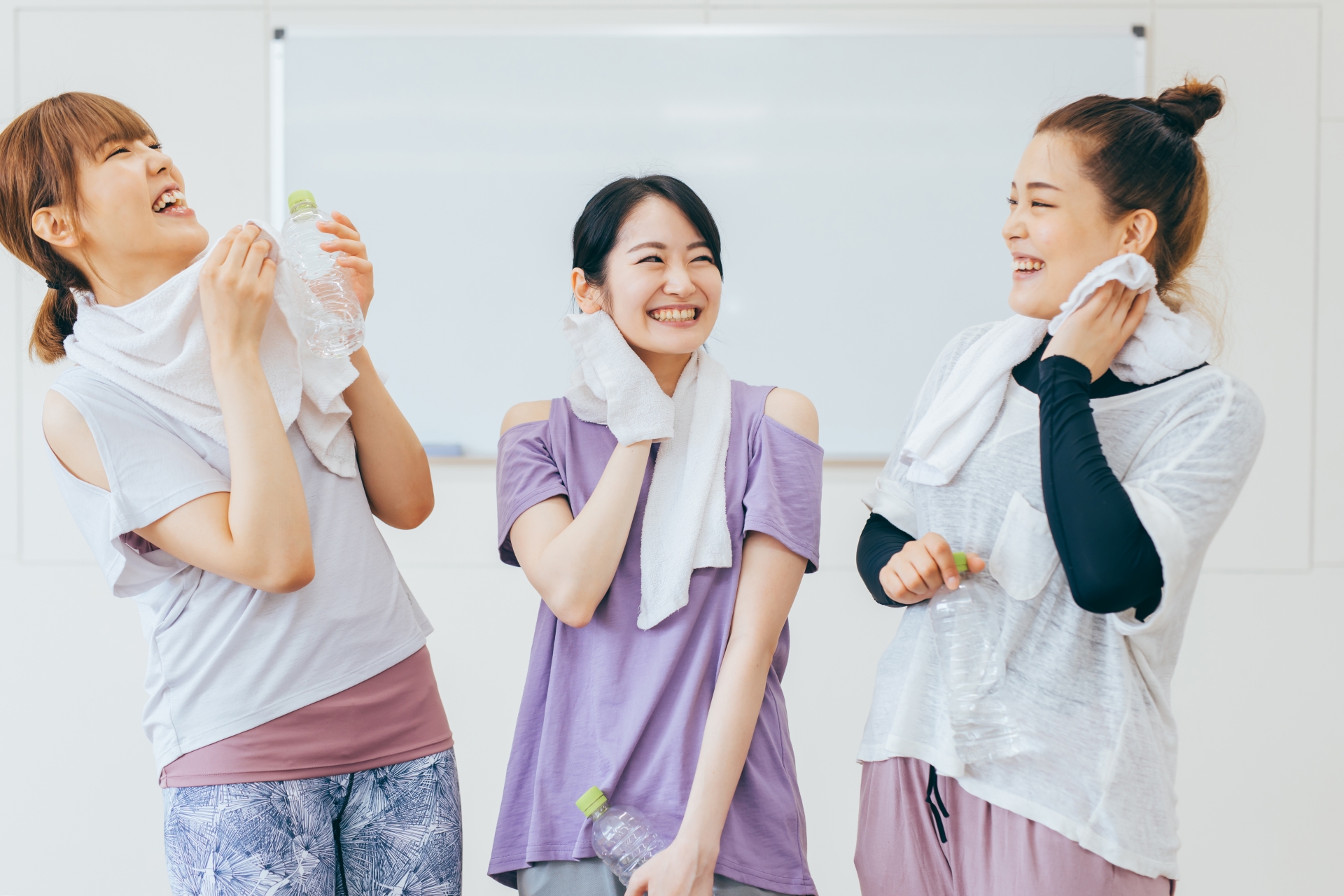 カーブスの料金体系は？評判・口コミからわかるメリット・デメリットも紹介